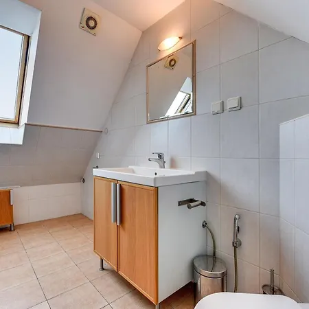 Apartman 3 Maja